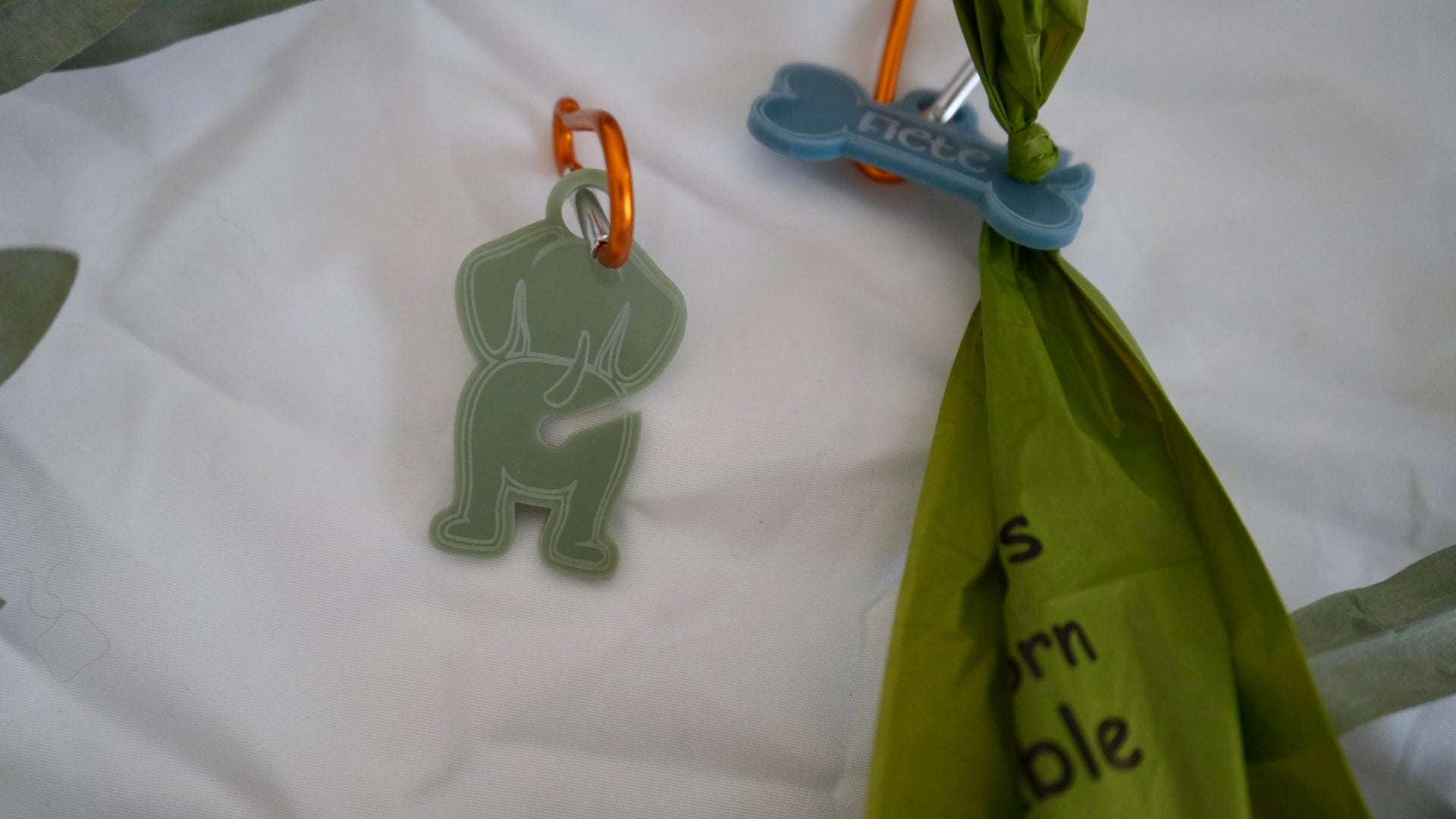 Personalisierter Kotbeutelhalter - Fietes-Pawluxe