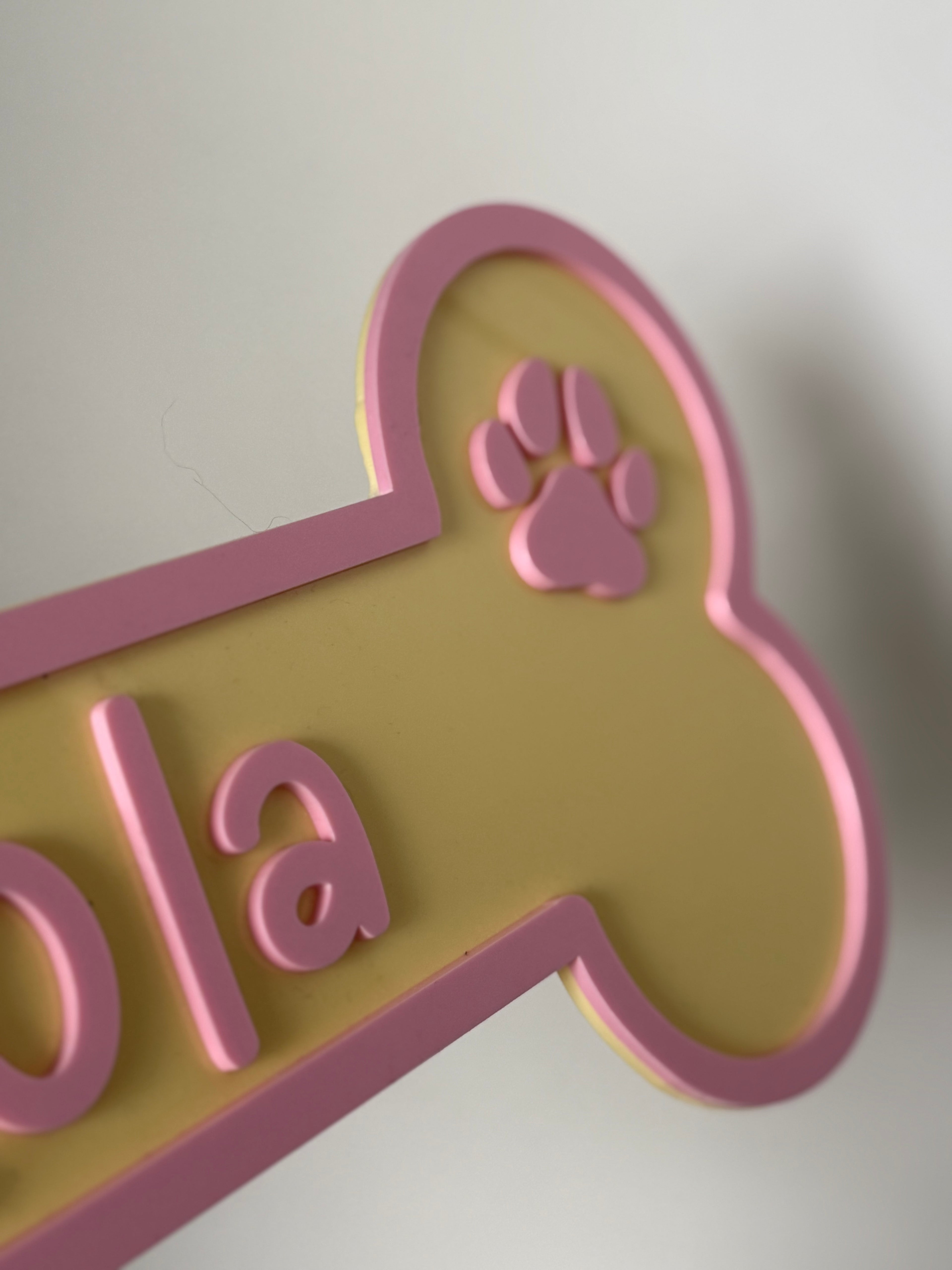Personalisiertes Knochenschild - Fietes-Pawluxe