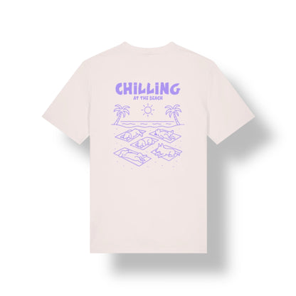 Chilling at the Beach – T-Shirt