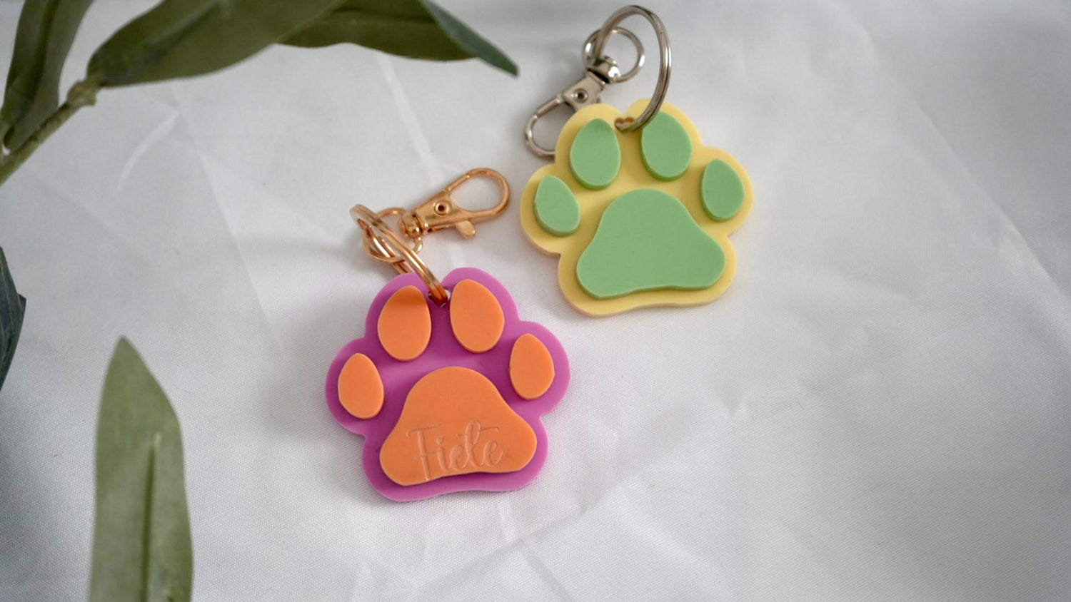 Personalisierter Pfoten-Schlüsselanhänger - Fietes-Pawluxe
